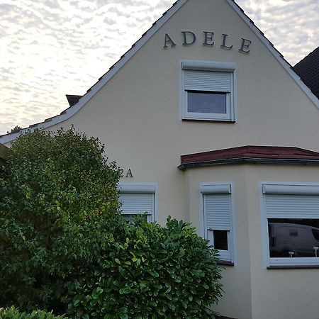 Haus Adele Villa Laboe Luaran gambar
